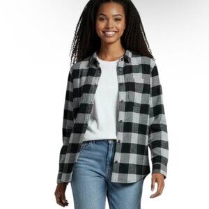L.L. Bean Women's Flannel Button Up Shirt S Buffalo Plaid Gray & Black Cotton